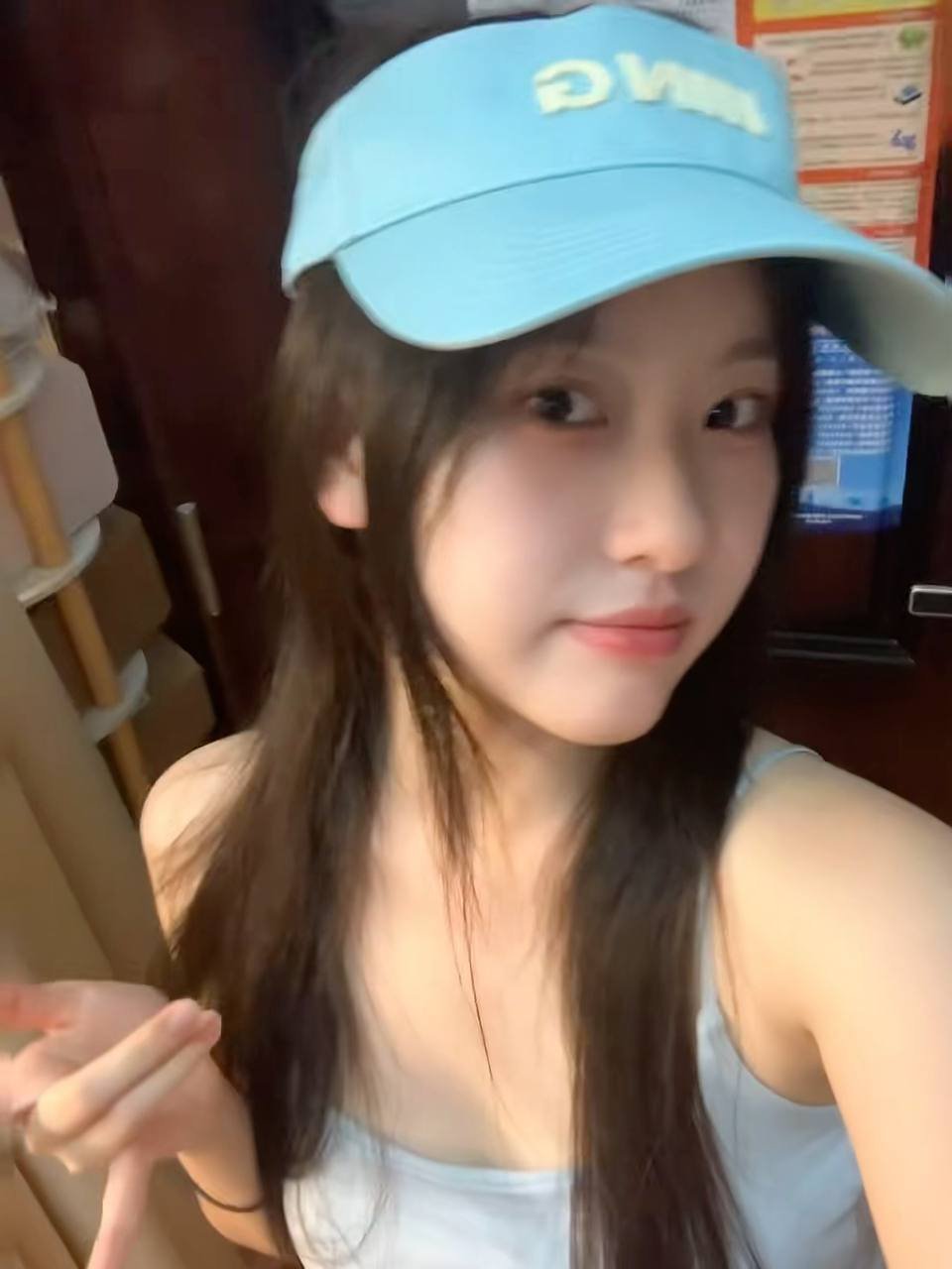 金主爸爸支持下的情感迷雾