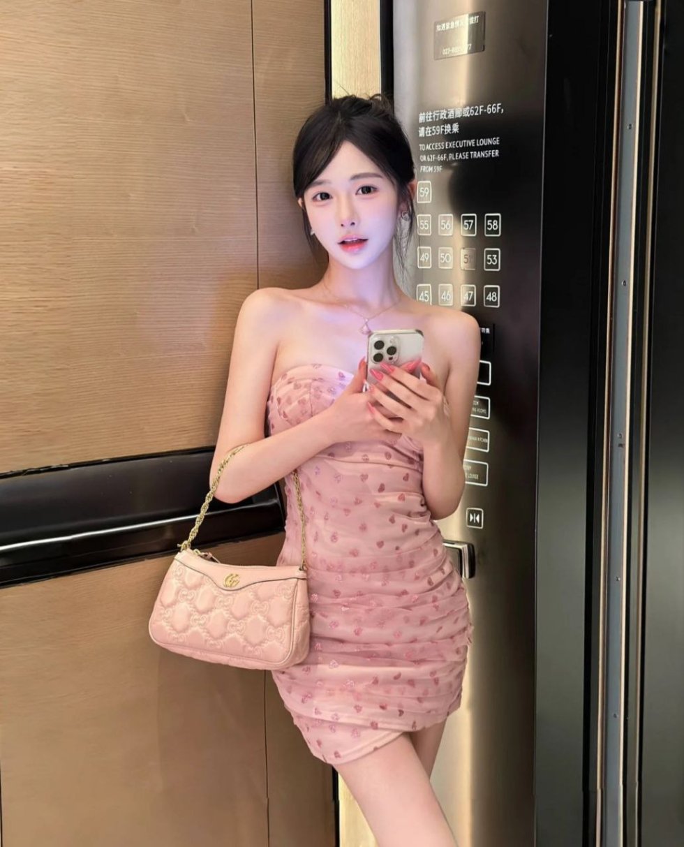 在日常生活中探索与金主的关系与自我成长