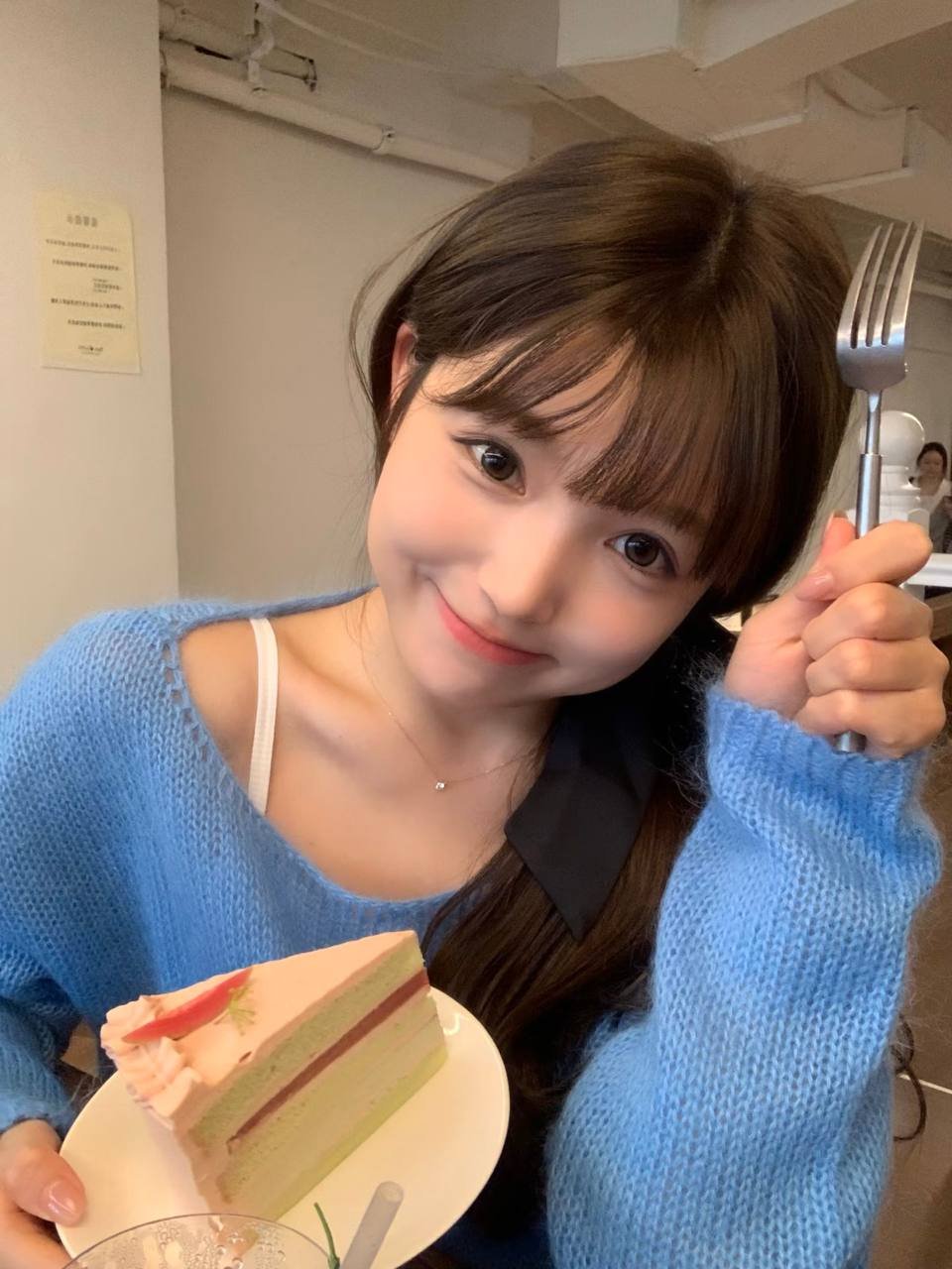 在日常中寻找情感的微光：一个普通人的包养经历与反思