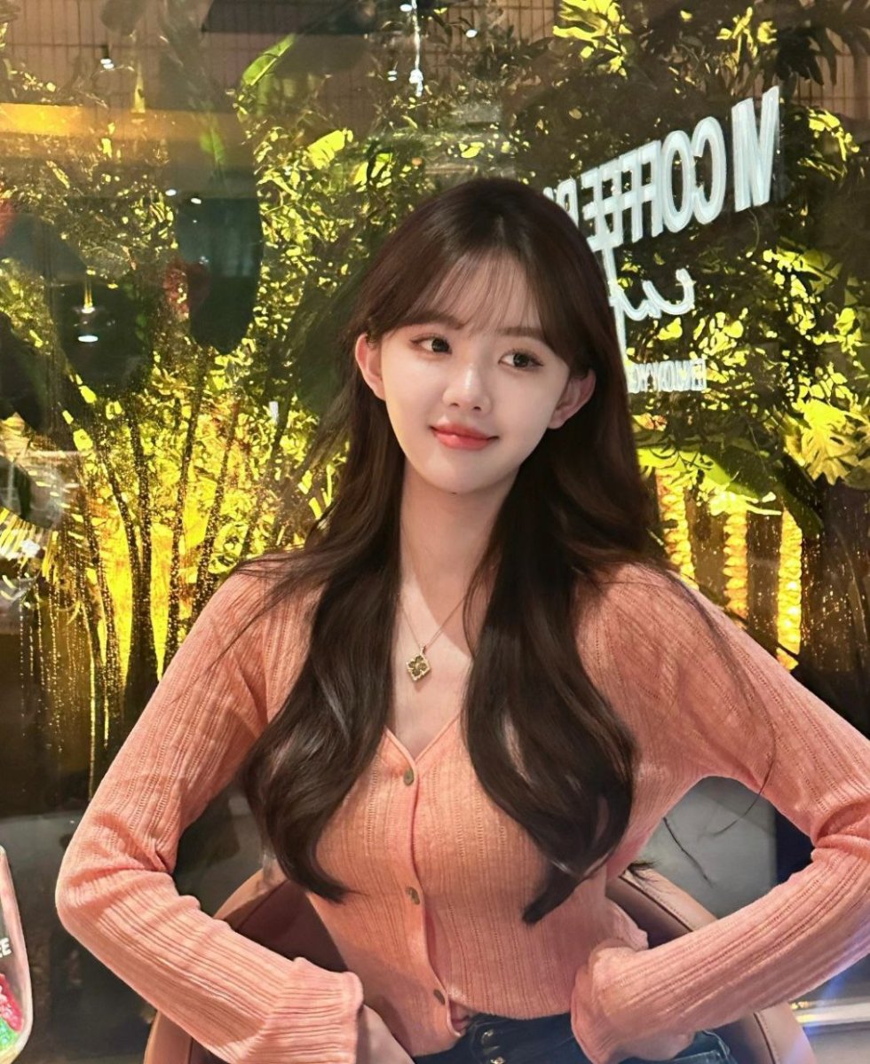 包养现象的社会心理分析与多角度解读